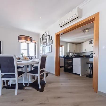 Apartment Beco Do Paiol 61 By Destination Algarve Lagos